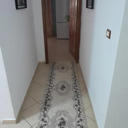 Apartament George 1 Gjirokastra