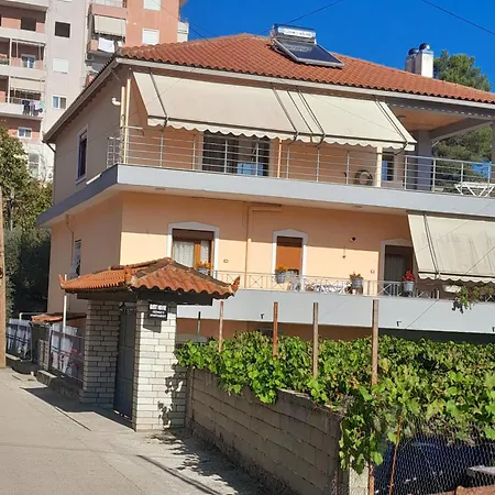 George 1 Ap * Gjirokastër