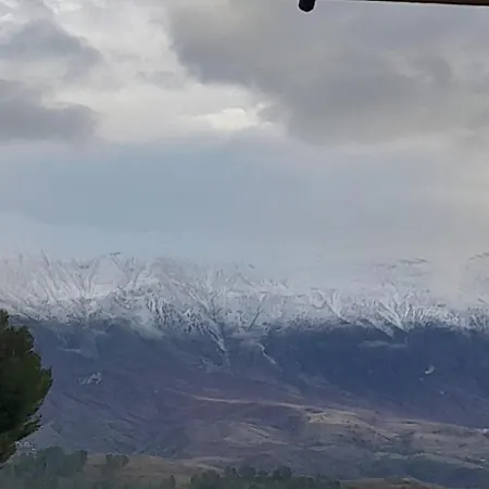 George 1 Apartment *